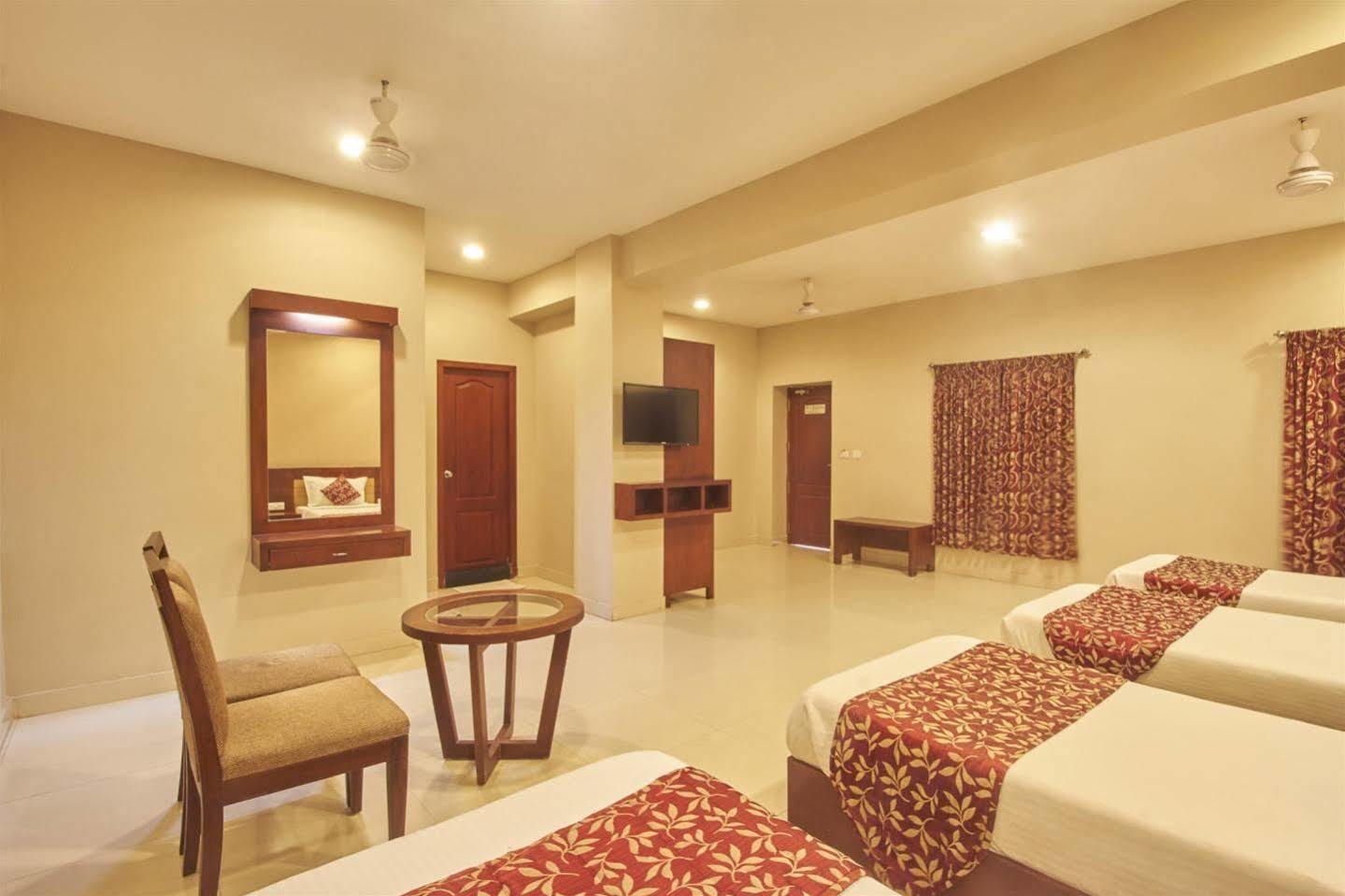 Pleasant Inn Pondicherry Exterior foto